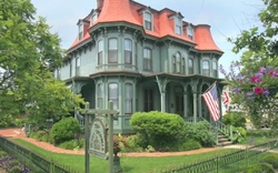 Queen Victoria Bed and Breakfast Cape May